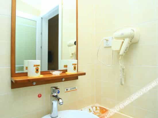 Super 8 Hotel (Chengdu Qingyang Palace Provincial Hospital Subway Station) Super 8 Hotel (Chengdu Qingyang Palace Provincial Hospital Subway Station)