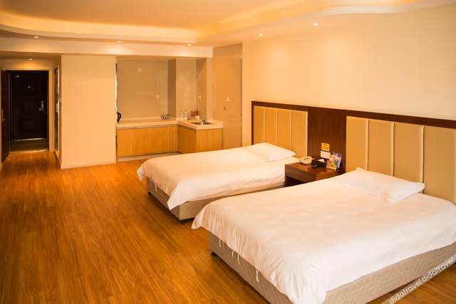 Business Room (2 Beds)