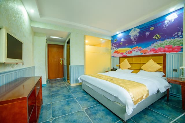 Deluxe Single Room