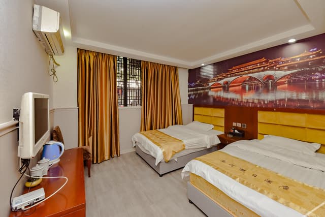 Business Room (2 beds)