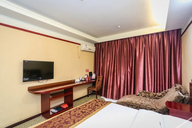 Cozy Double Room