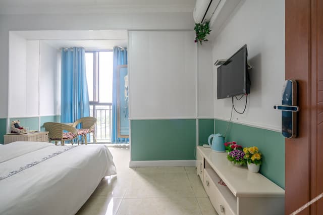 Rome Room - Double Occupancy (Queen bed)