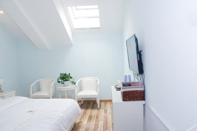 Superior Single Room