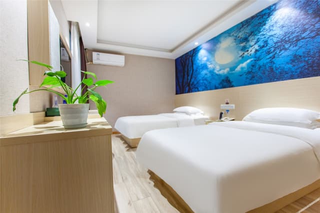 Guestroom (2 beds)