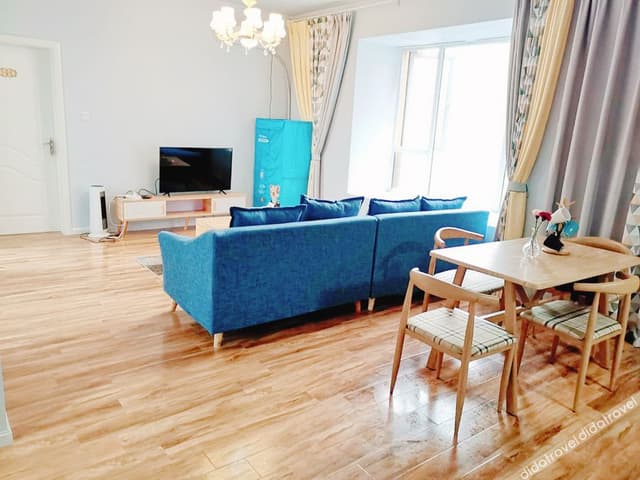 Warm and comfortable three-bedroom suites