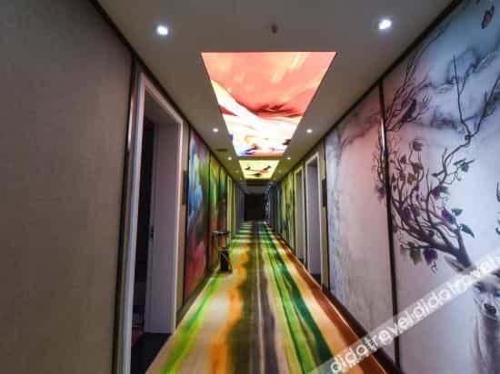 MOVIE CUBE HOTEL MOVIE CUBE HOTEL