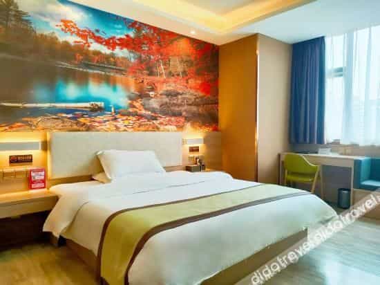 Dongyue Lakeside Hotel (Chengdu Longquanyi Branch) Dongyue Lakeside Hotel (Chengdu Longquanyi Branch)