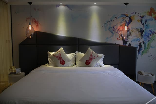 Rose Room (Double Bed)