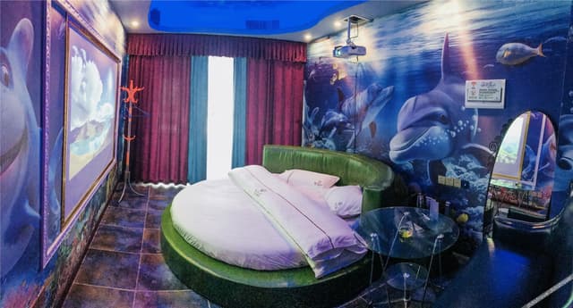 Featured Room