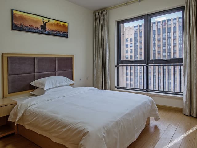 Suite - 2-Bedroom (Mahjong)