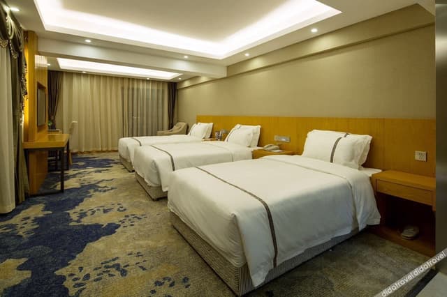 Triple Room (With View)