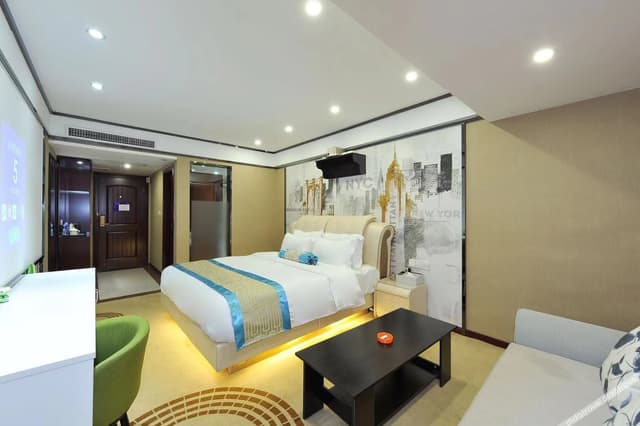 Featured Single Room