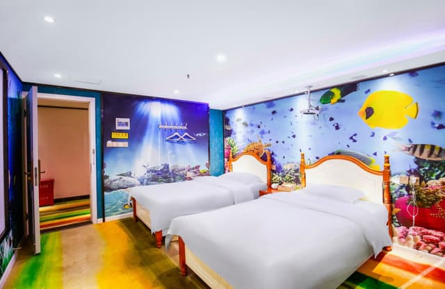 Featured Room (2 Beds)