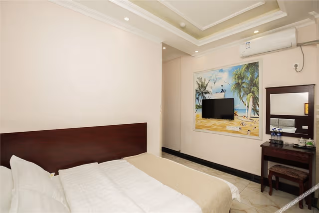 Discount Queen Room
