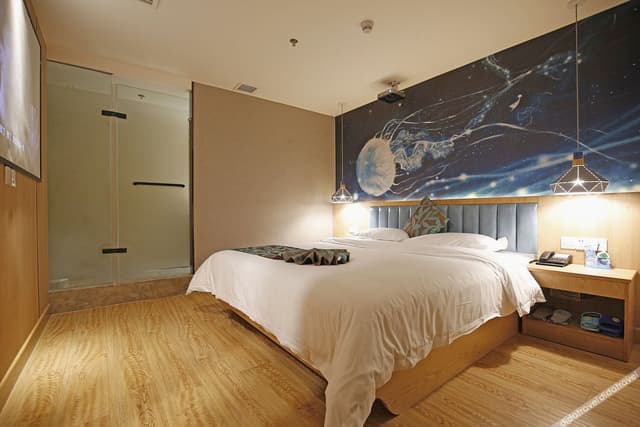 Featured Room (Double Bed) (No Window)