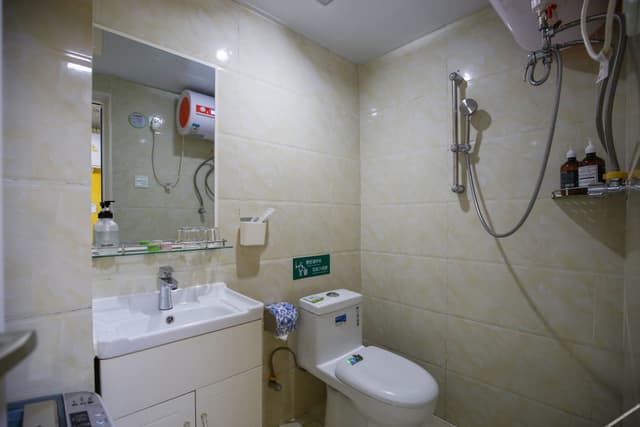 Sunshine Room (Double bed) (Fridge)