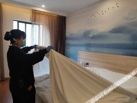 seaman hotel2
