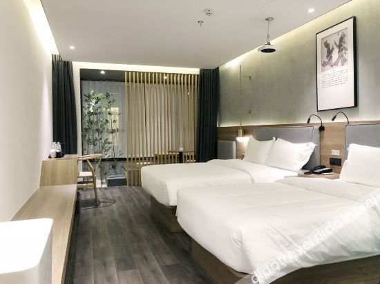 Jianwei Space Art Hotel (Chengdu Chunxi Road Tianfu Square)0