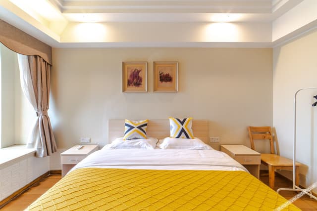 2-Bedroom Deluxe Suite