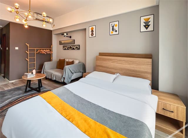 Featured Room (Double Bed)