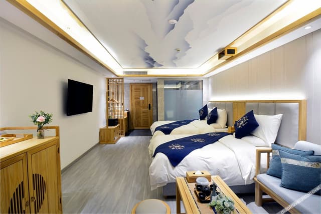 Guestroom - 1-Room, City-View (Double Bed)