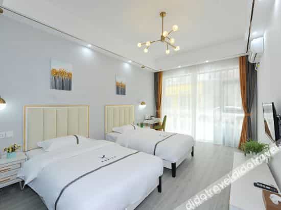 Xingfuli No. 1 Hotel (Chengdu Shuangliu Airport Information Engineering University) Xingfuli No. 1 Hotel (Chengdu Shuangliu Airport Information Engineering University)