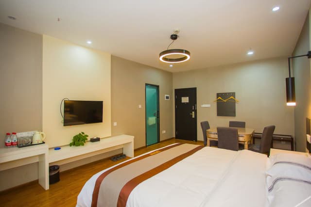 Leisure Chess Room