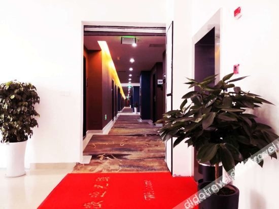 City 118 selected chain hotel (Chengdu CHUANSHI Damian subway station store)3