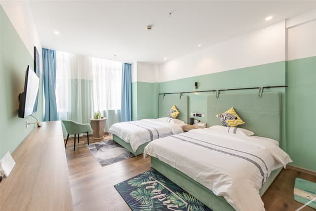 Deluxe Room (2 beds)