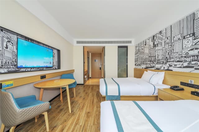 Standard Room (2 beds)