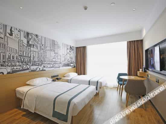 City Comfort Inn Hotel (Xihua University Hongguang Avenue) City Comfort Inn Hotel (Xihua University Hongguang Avenue)