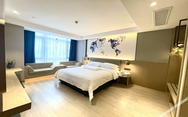 Premier Suite