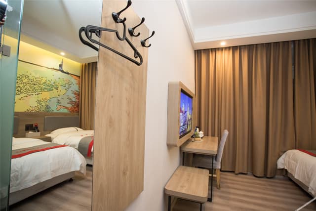 Standard Room (2 beds)