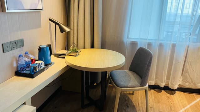 Standard Room (2 beds)