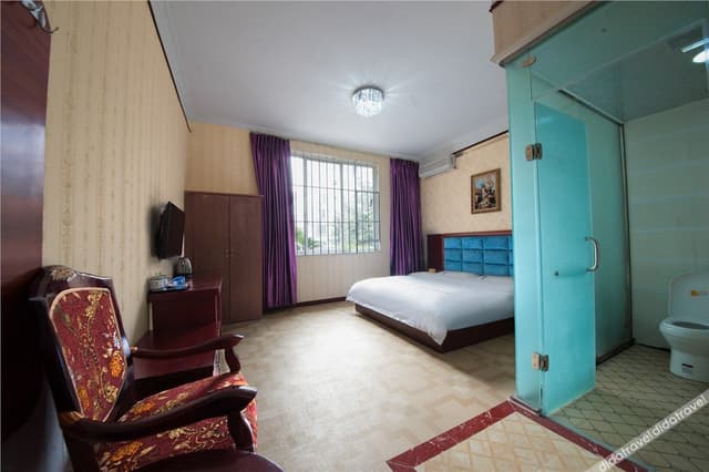 Cozy Double Room