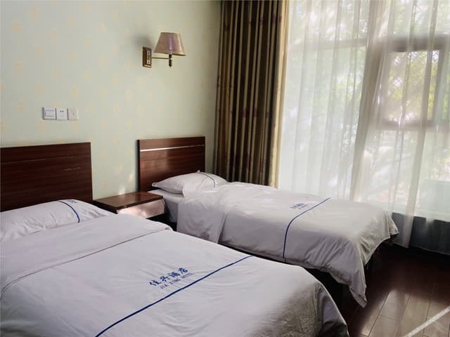 Standard Room B