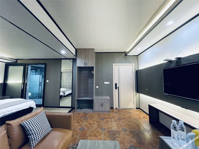 Nordic Light Luxury Twin Room