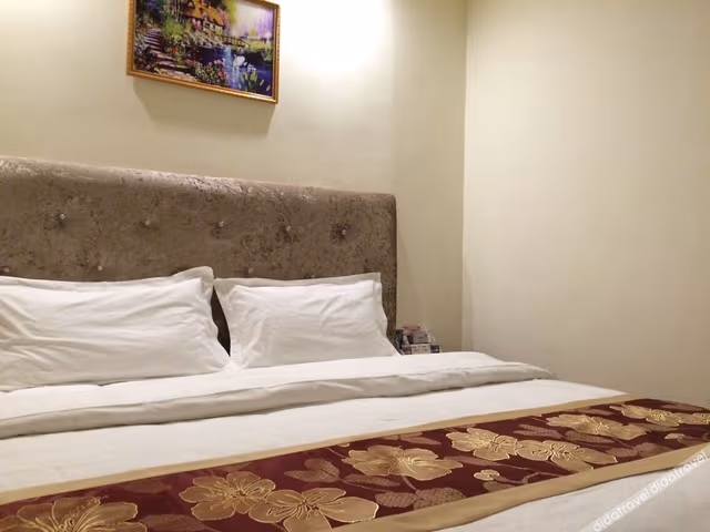 Budget Single Room