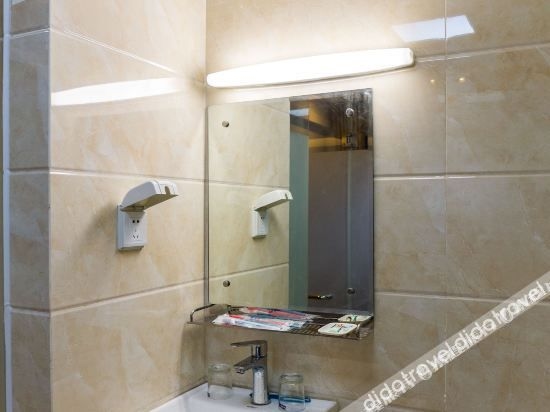 Pengzhou Yaweike Hotel4