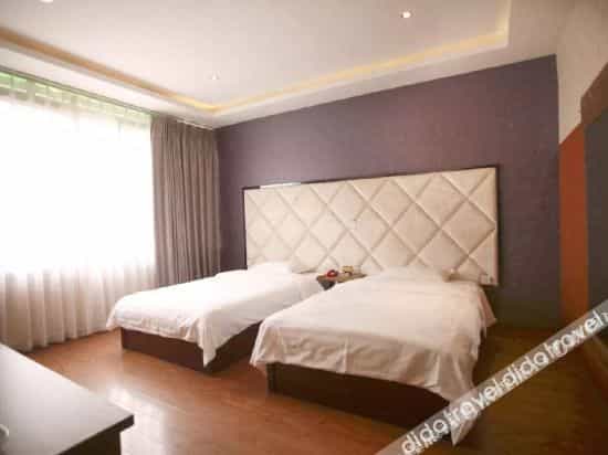 LongXiang E-sports cinema Hotel LongXiang E-sports cinema Hotel