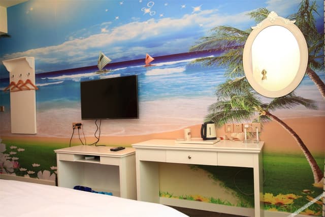 Famlly Room