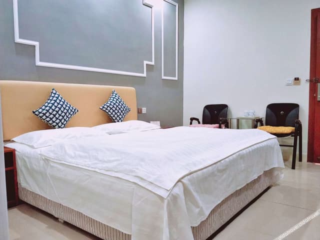 Cozy Double Room