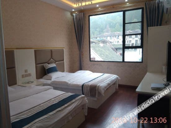 Deluxe Room - Mountain-View (2 beds)
