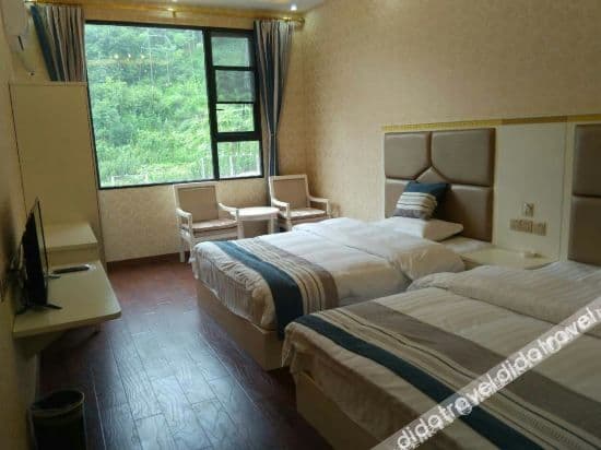 Deluxe Room - Mountain-View (2 beds)