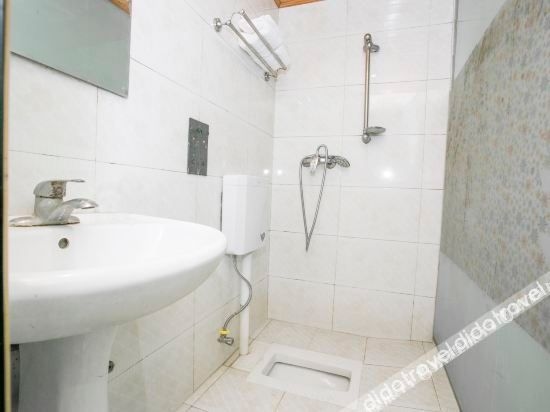 Chengdu Tianxiao Business Hotel1