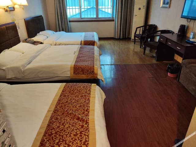 Premium Triple Room