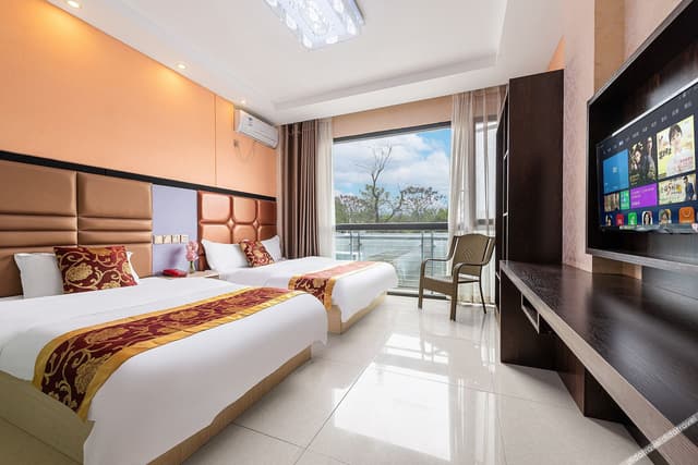 Deluxe Room (2 Beds)