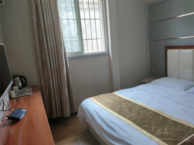 Basic Single Room