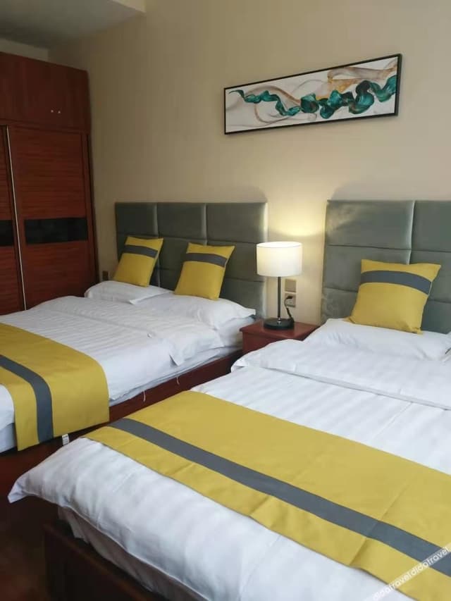Comfy Twin Room