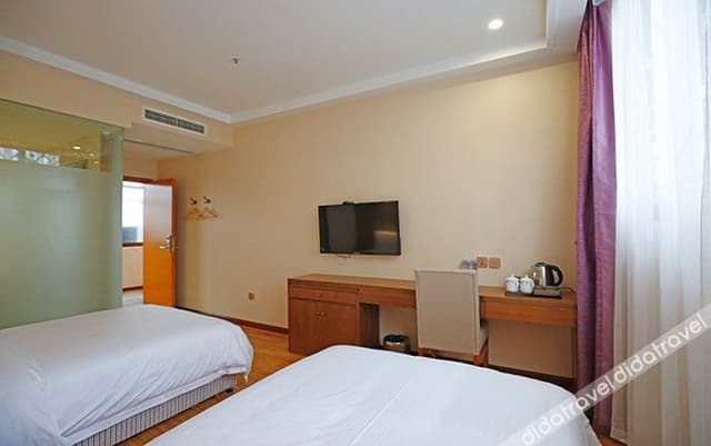 Basic Standard Room